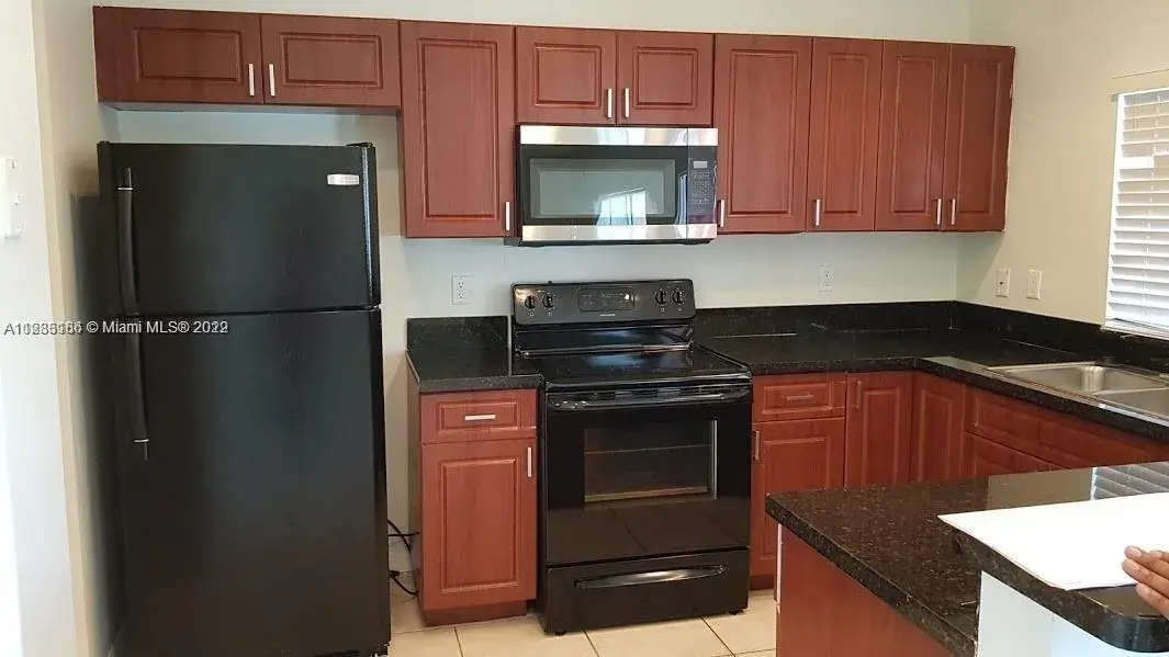 615 NW 10th Ter # 1, Fort Lauderdale FL 33311
