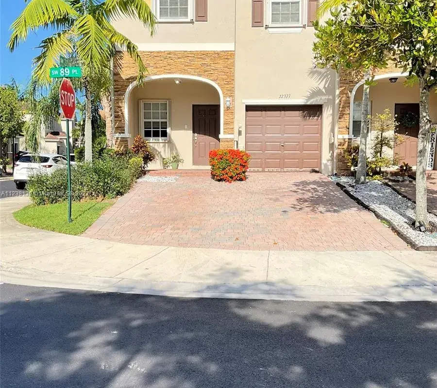 22377 SW 89th Pl, Cutler Bay FL 33190