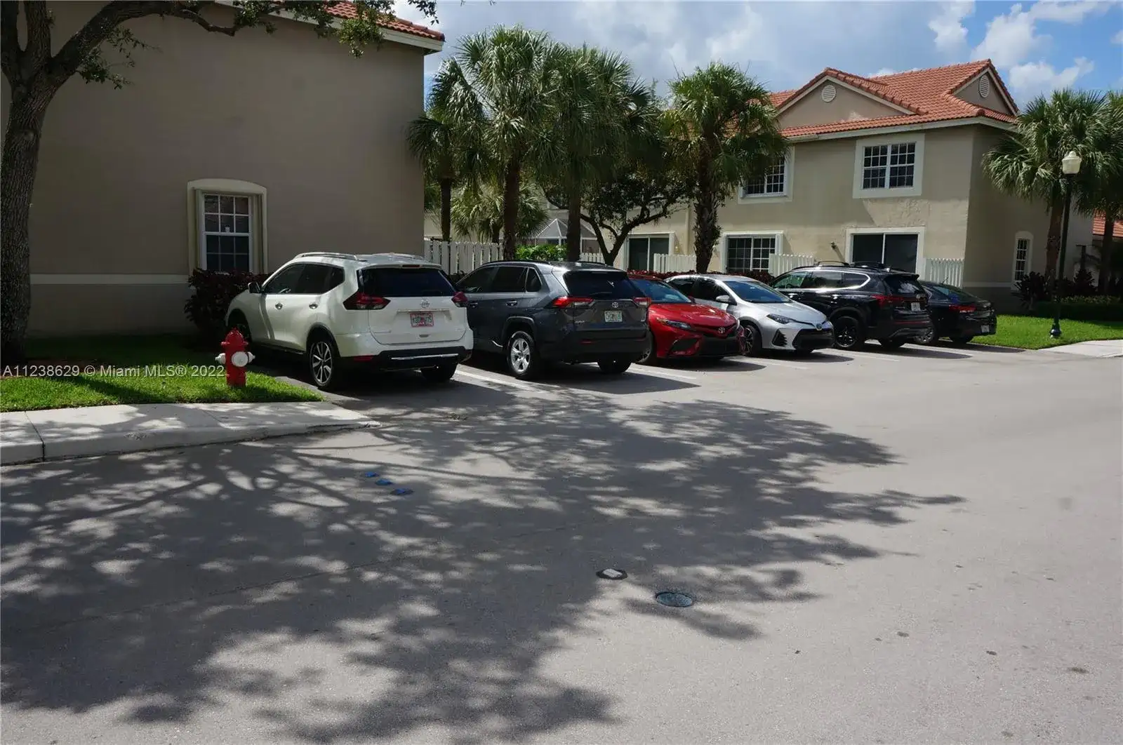 820 Sorrento Dr # 820, Weston FL 33326 photo 3