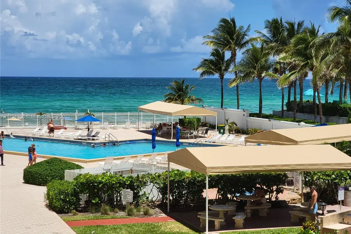 3505 S Ocean Dr # 218, Hollywood FL 33019