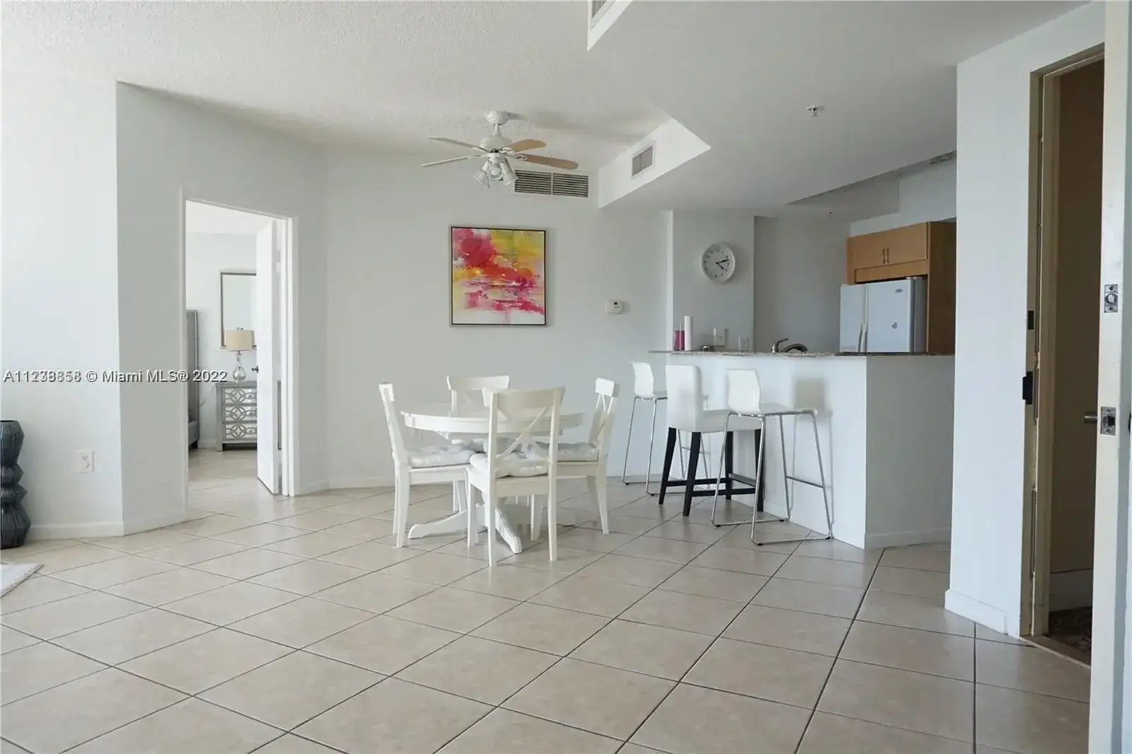 17555 Atlantic Blvd # 606, Sunny Isles Beach FL 33160 photo 4