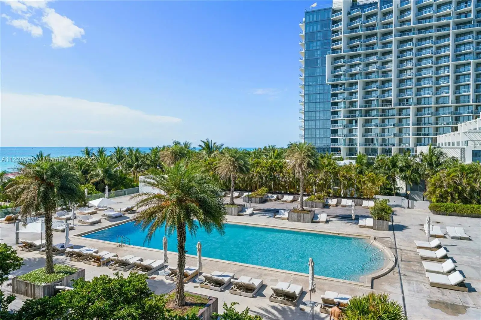 2301 Collins Ave # 407, Miami Beach FL 33139 photo 2