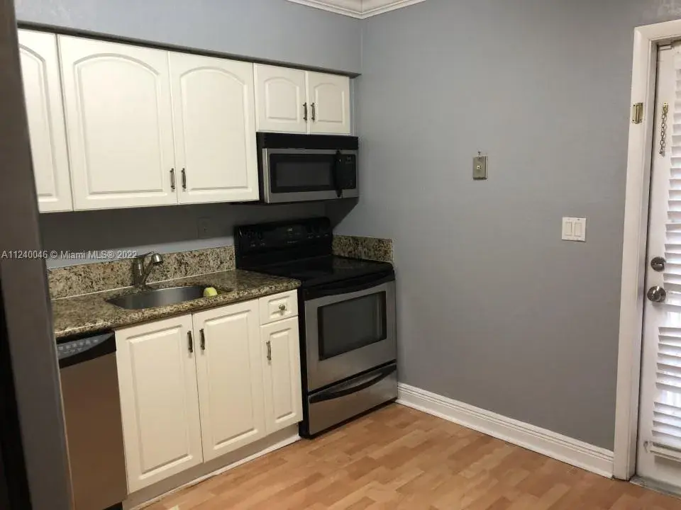 9441 SW 174th St # 9441, Palmetto Bay FL 33157