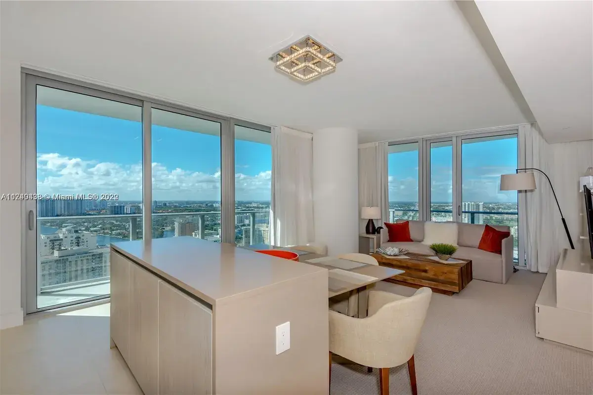 4111 S Ocean Dr # 2711, Hollywood FL 33019