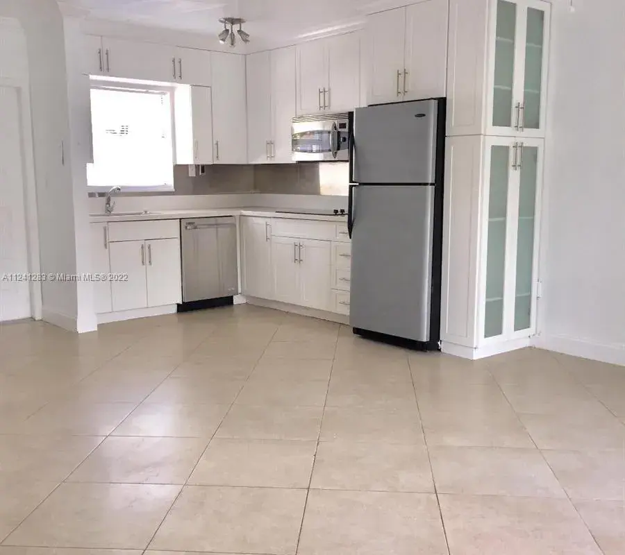 798 Crandon Blvd # 7C, Key Biscayne FL 33149