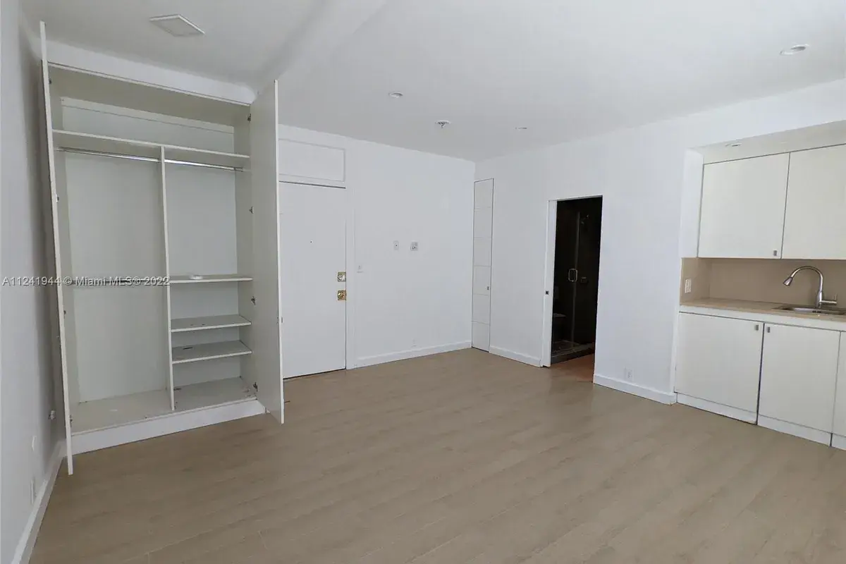 642 Michigan Ave # 6, Miami Beach FL 33139