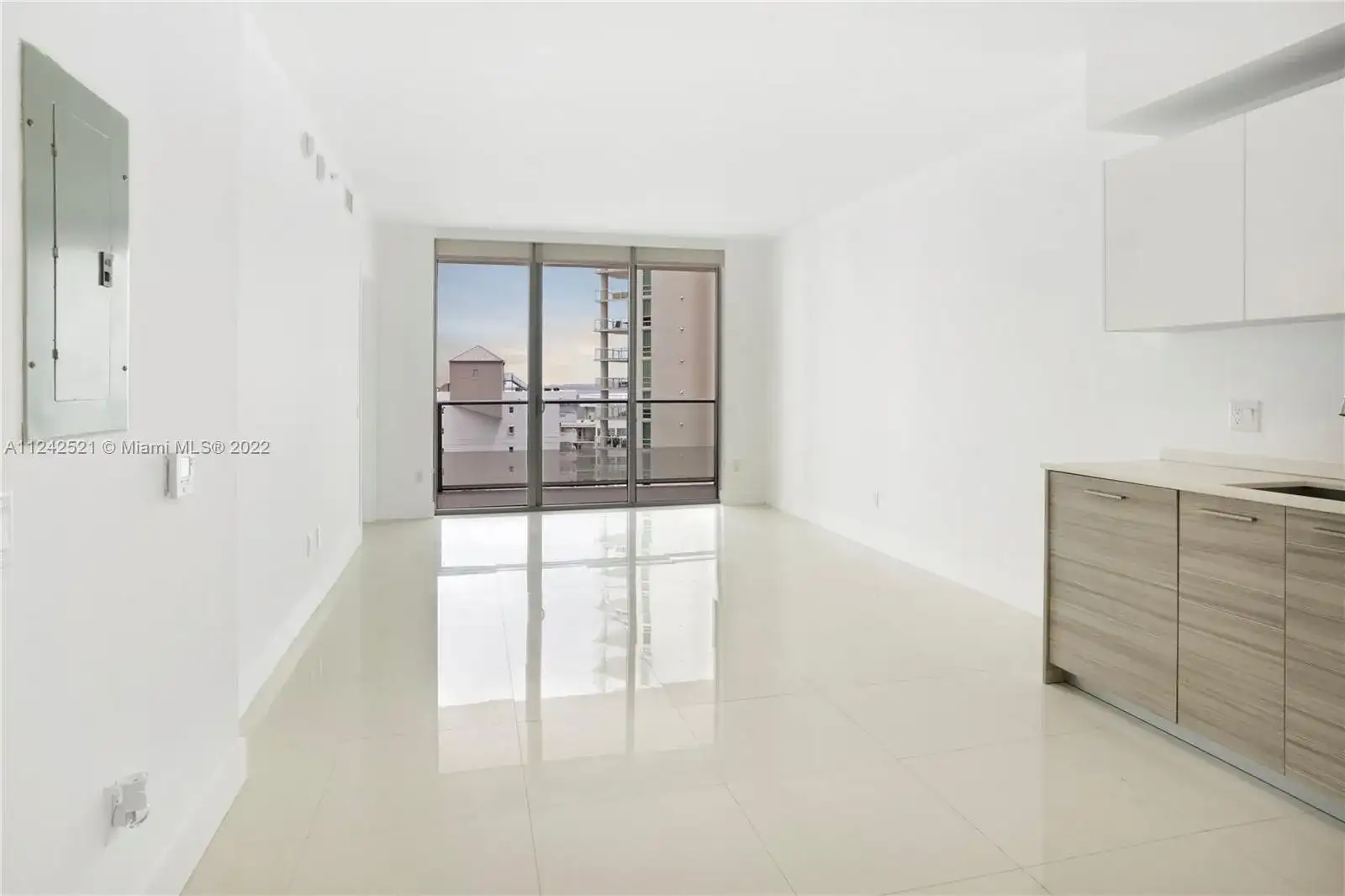 1300 Brickell Bay Dr # 1608, Miami FL 33131 photo 5