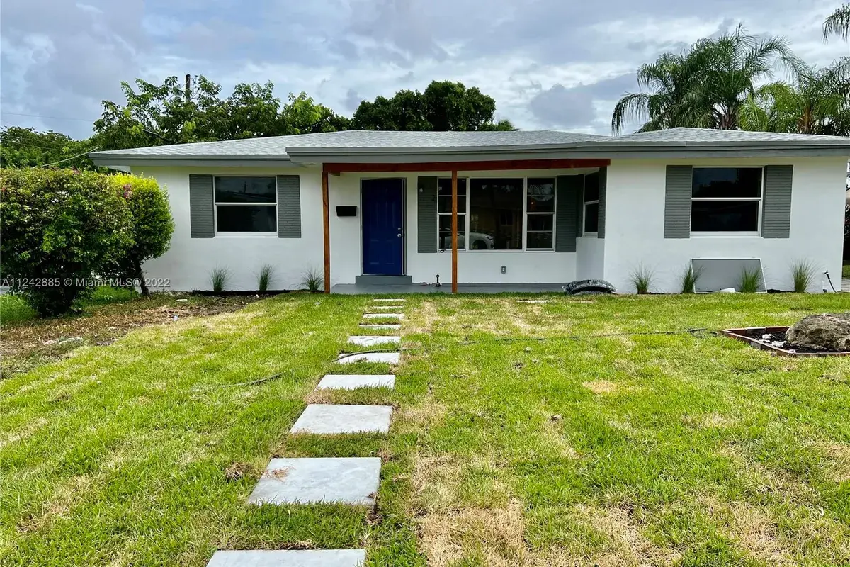 2612 Rodman St, Hollywood FL 33020