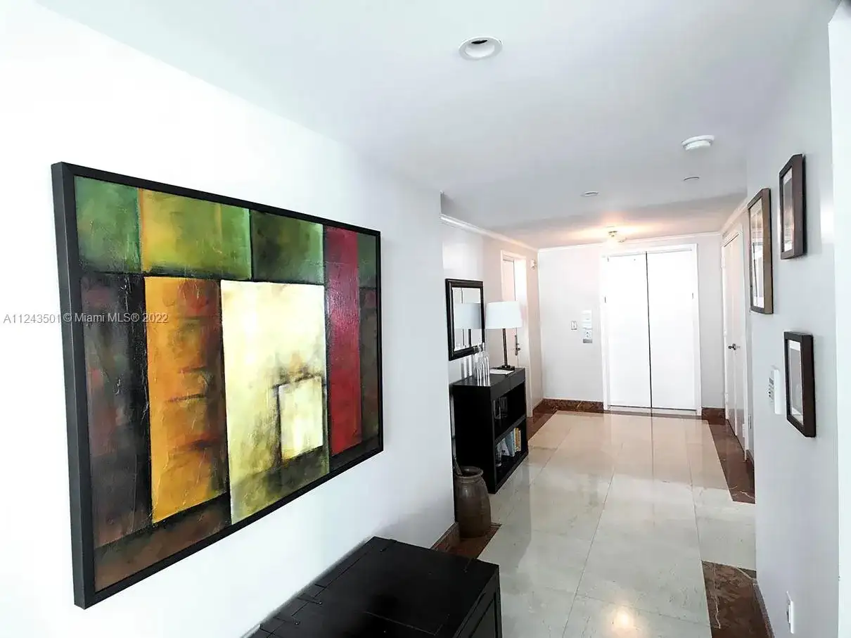 1331 Brickell Bay Dr # 1102, Miami FL 33131 photo 4