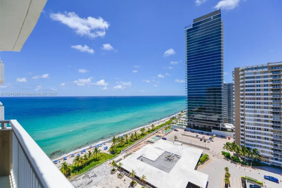 1950 S Ocean Dr # 17J, Hallandale Beach FL 33009