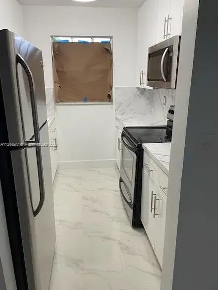 6575 W 4th Ave # 109, Hialeah FL 33012 photo 5
