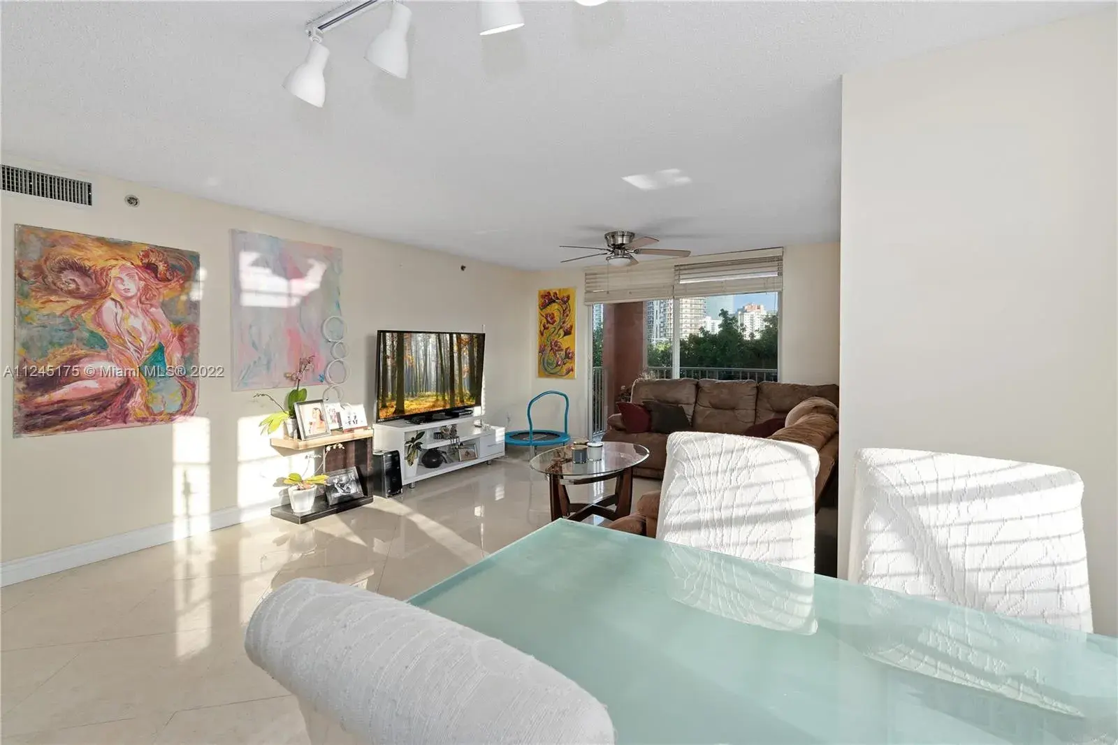 19999 E Country Club Dr # 1307, Aventura FL 33180