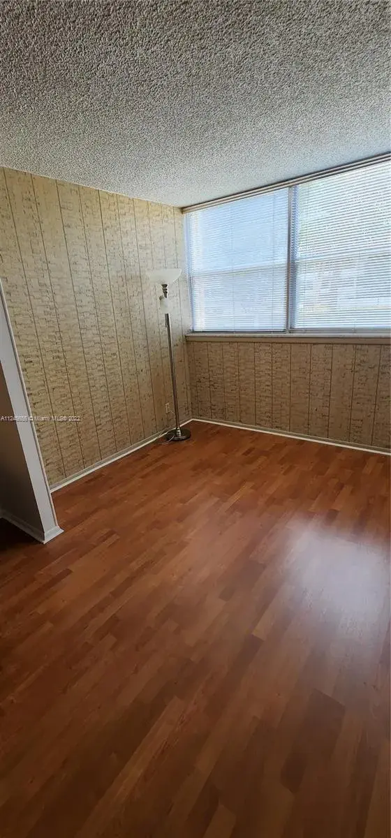 501 Three Islands Blvd # 215, Hallandale Beach FL 33009