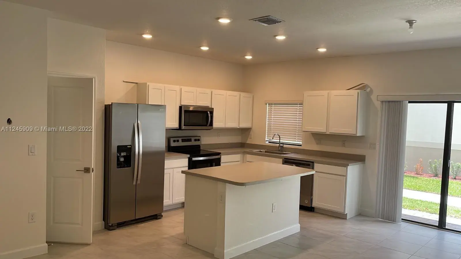 606 SW 12 th Street # 0, Homestead FL 33034