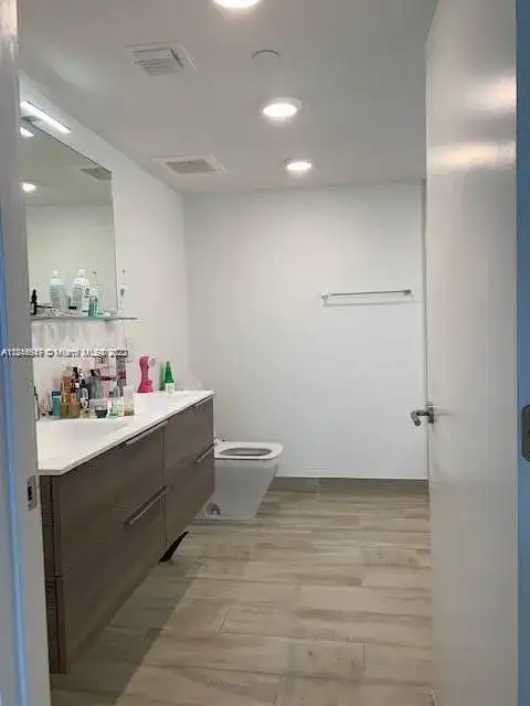 9261 E Bay Harbor Dr # 402, Bay Harbor Islands FL 33154 photo 3