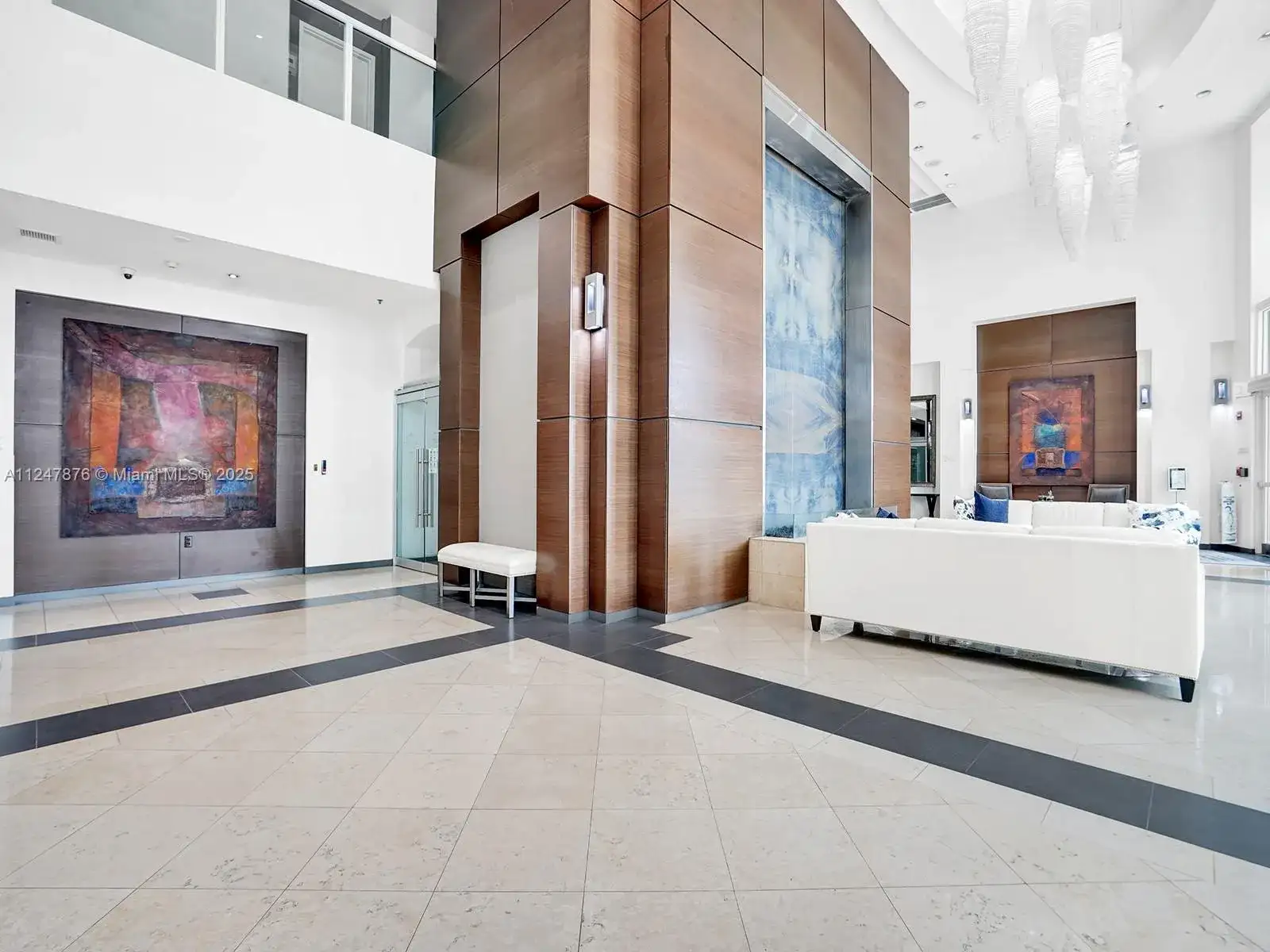 1155 Brickell Bay Dr # 3404, Miami FL 33131 photo 2