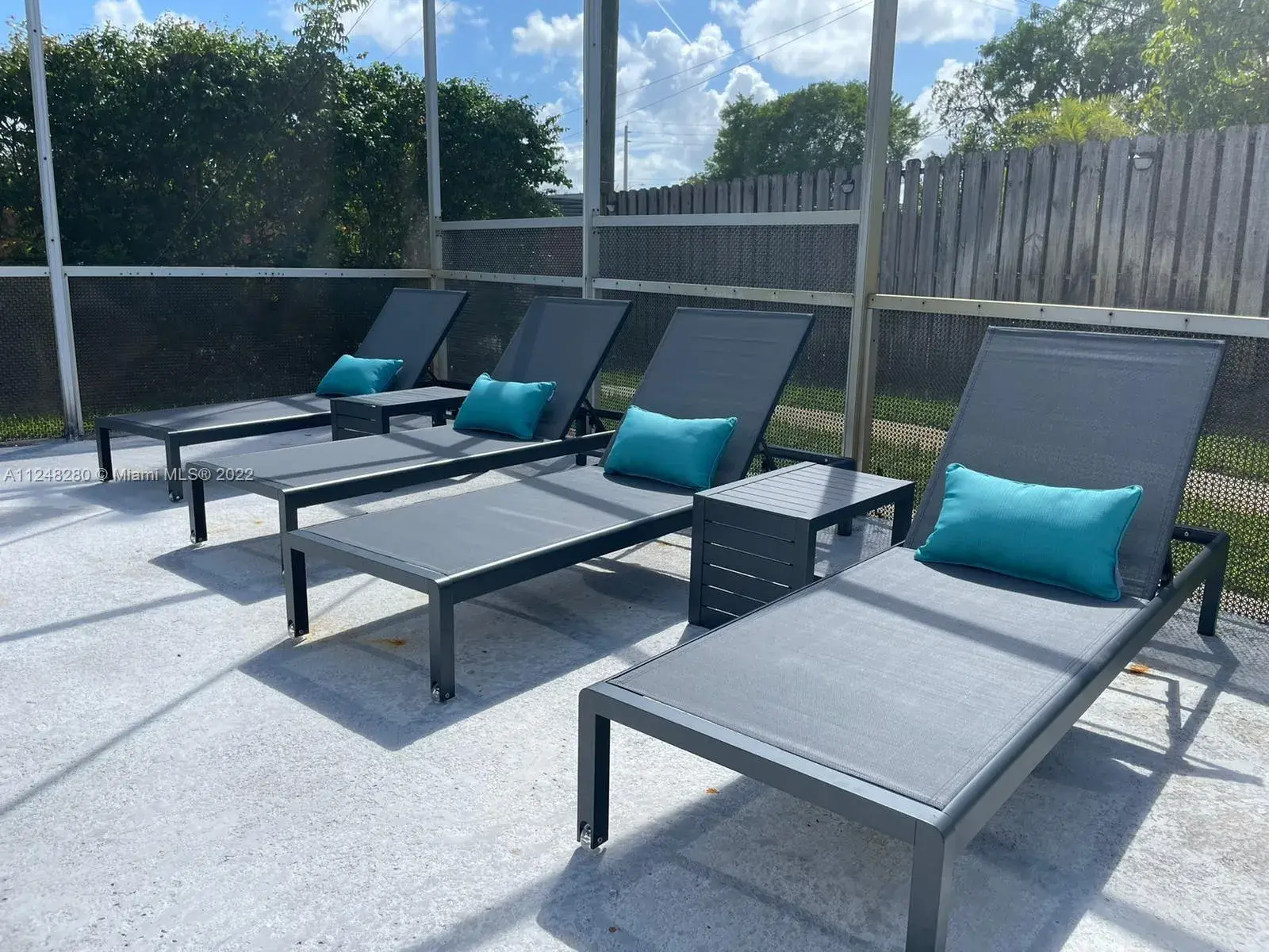 4516 Madison St, Hollywood FL 33021