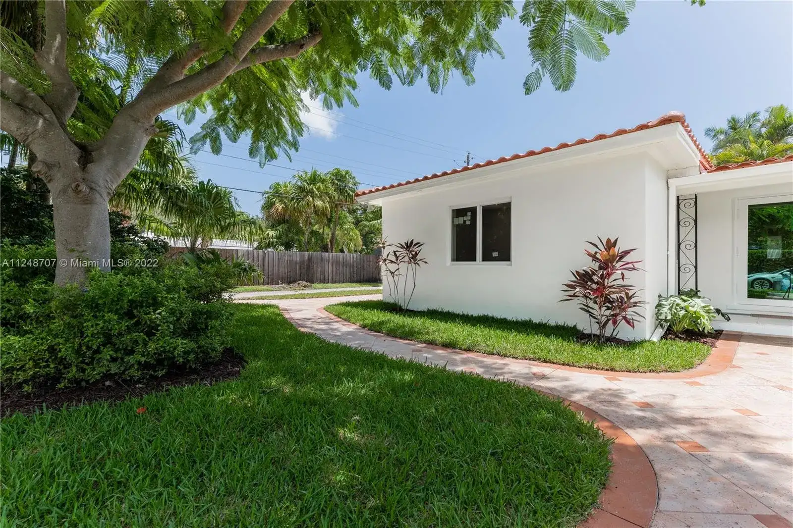 519 S 16th Ave, Hollywood FL 33020 photo 3