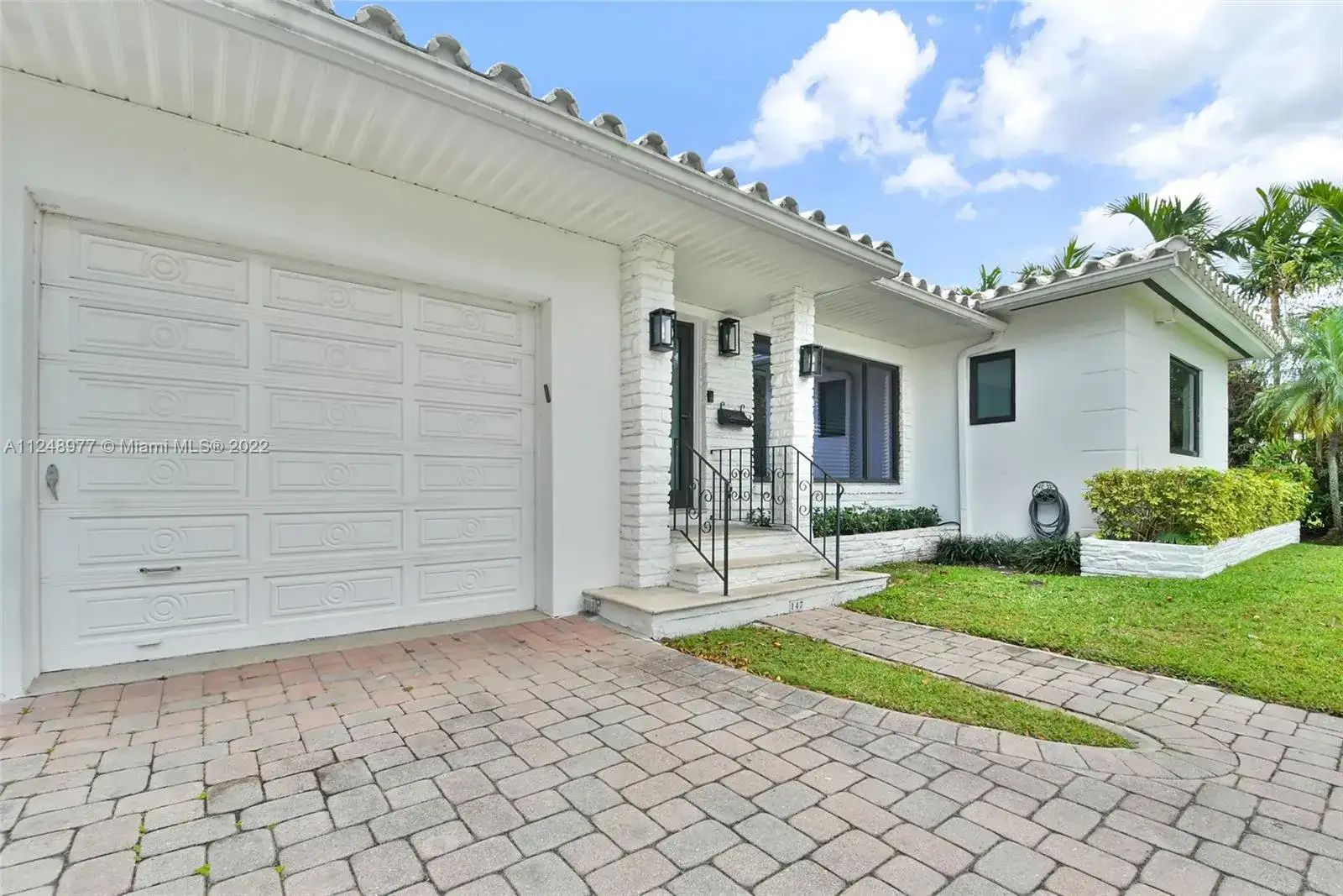 147 Camden Dr, Bal Harbour FL 33154 photo 2