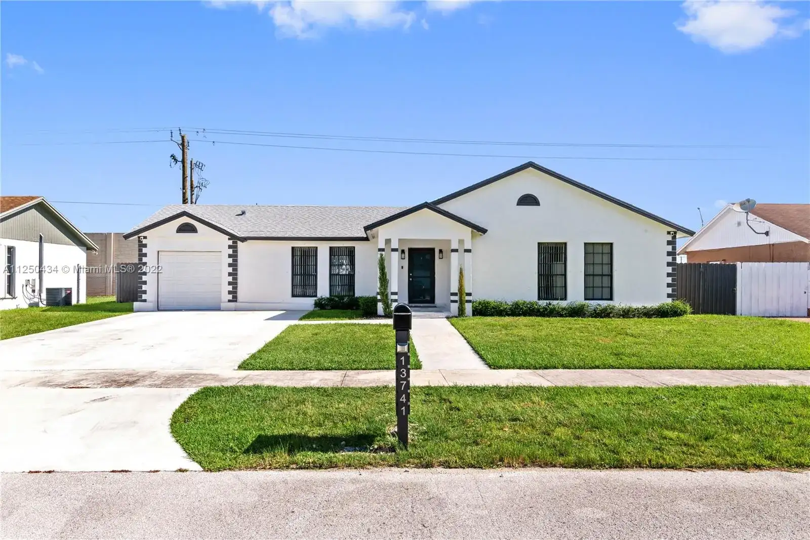 13741 SW 280th Ter, Homestead FL 33033 photo 2