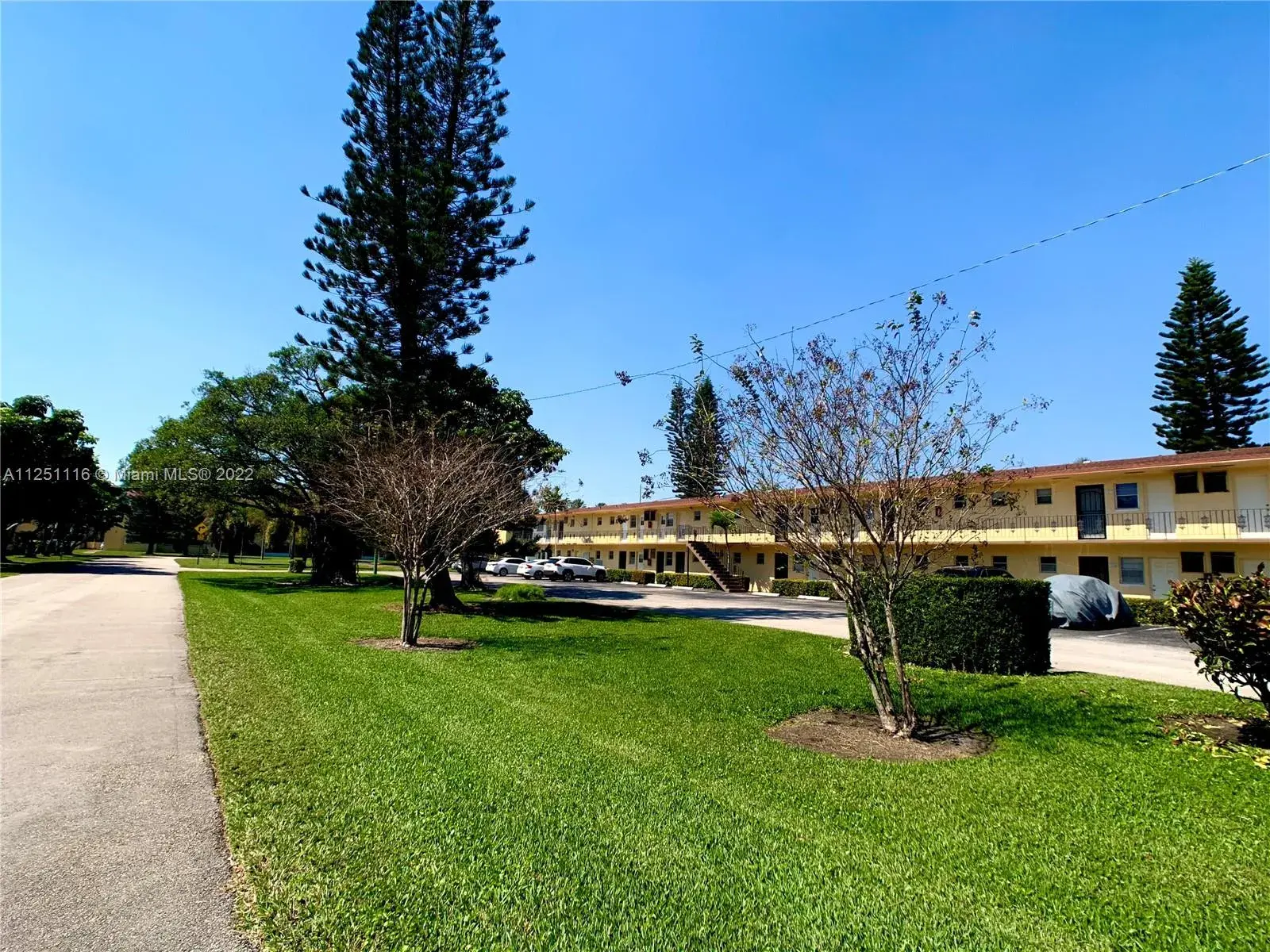 2815 NE 201st Ter # L107, Aventura FL 33180