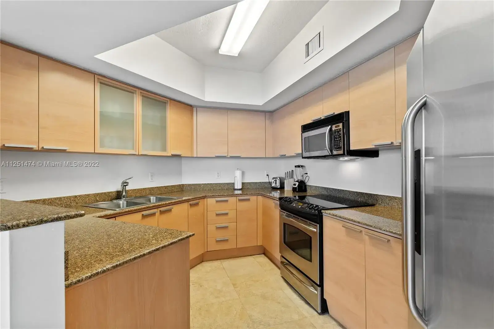 16699 Collins Ave # 2101, Sunny Isles Beach FL 33160 photo 4