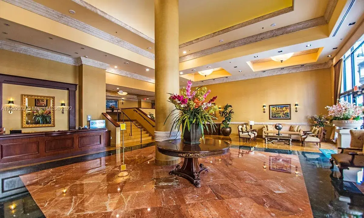 8395 SW 73rd Ave # 425, Miami FL 33143