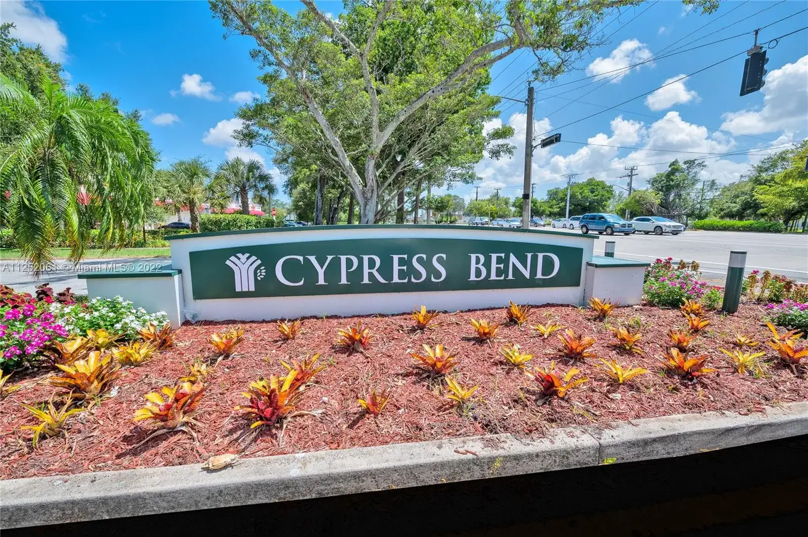 2205 S Cypress Bend Dr # 302, Pompano Beach FL 33069 photo 2