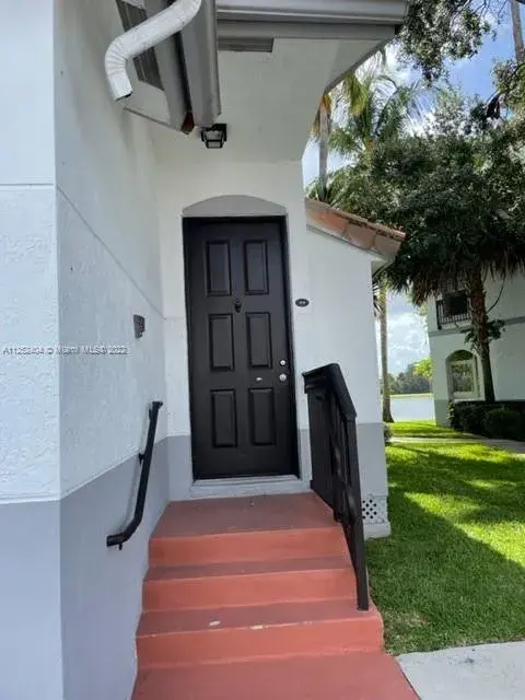 711 SW 148th Ave # 414, Sunrise FL 33325