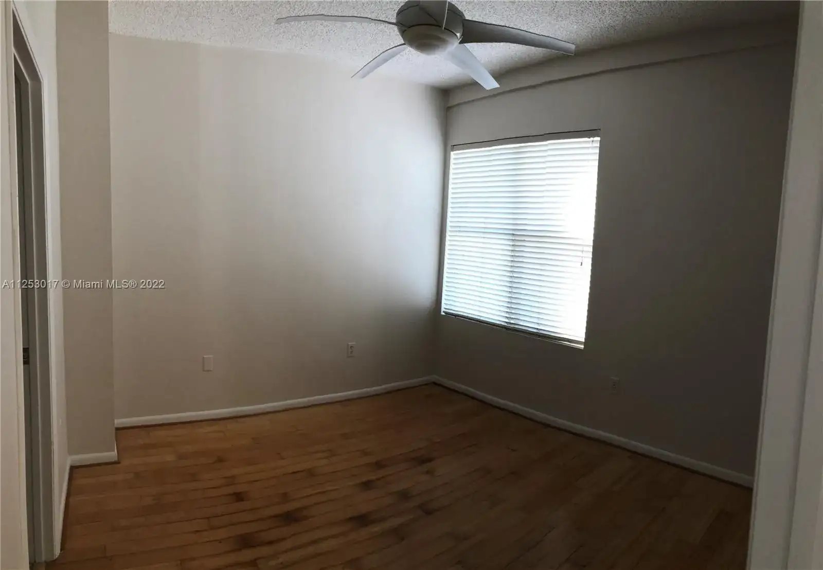 1218 Drexel Ave # 204, Miami Beach FL 33139 photo 4