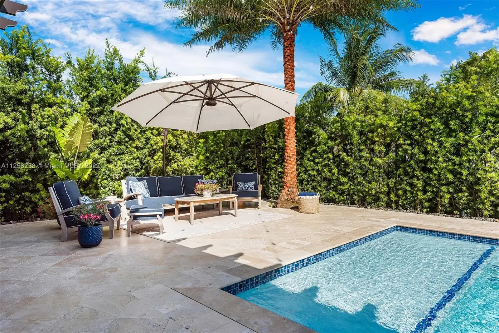 1556 71st St, Miami Beach FL 33141 photo 3