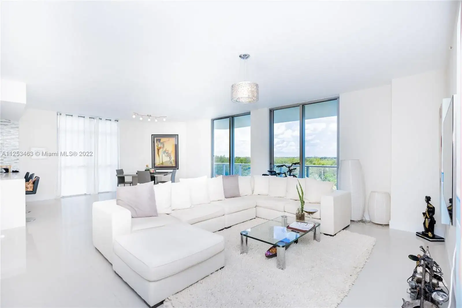 17301 Biscayne Blvd # 902, North Miami Beach FL 33160 photo 5