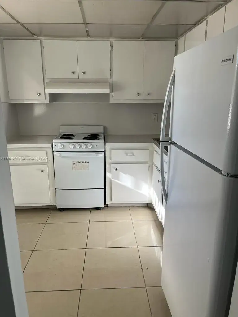 15600 NW 7th Ave # 715, Miami FL 33169