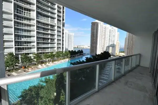 495 Brickell Ave # 1710, Miami FL 33131 photo 3