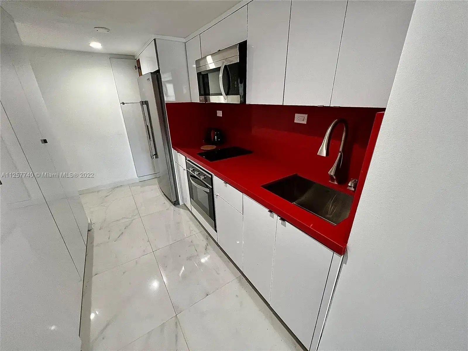 19201 Collins Ave # 130, Sunny Isles Beach FL 33160 photo 5