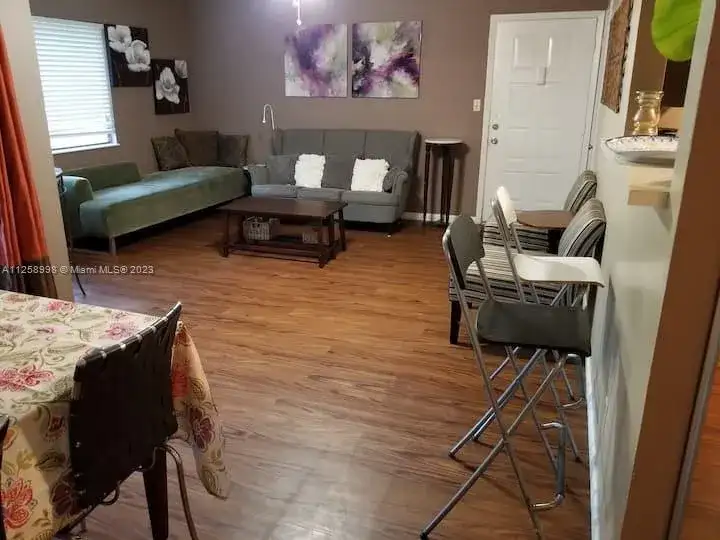 13389 ARBOR POINTE # 204, Tampa FL 33617 photo 4