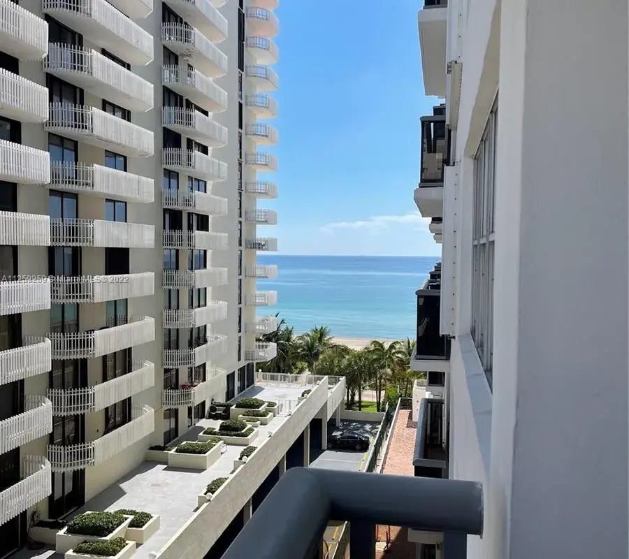 6039 Collins Ave # 809, Miami Beach FL 33140