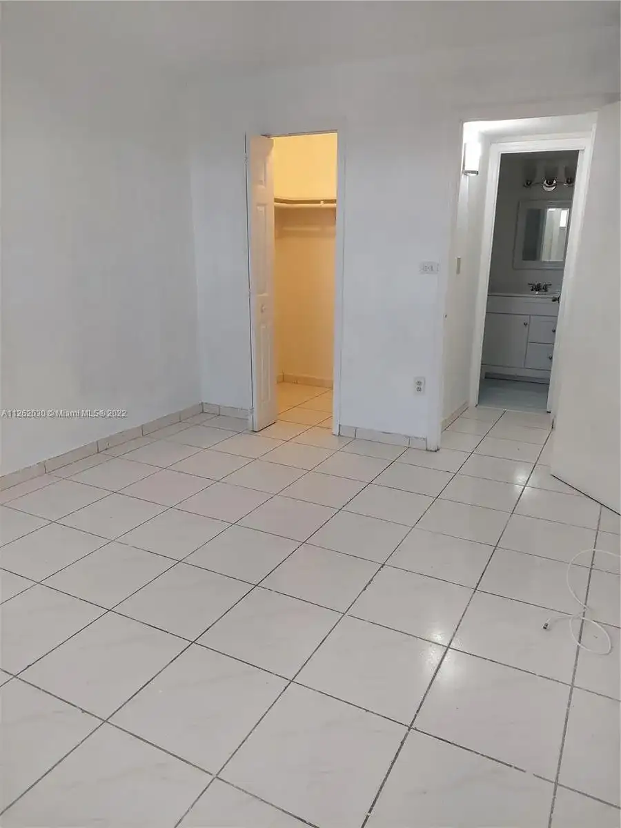 666 W 81st St # 208, Hialeah FL 33014 photo 2