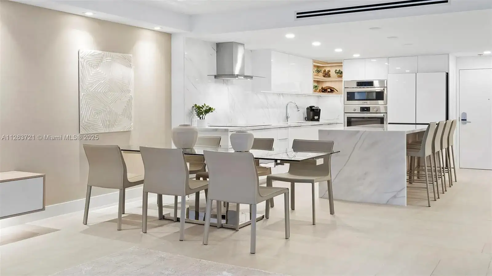 2301 Collins Ave # 641, Miami Beach FL 33139 photo 4