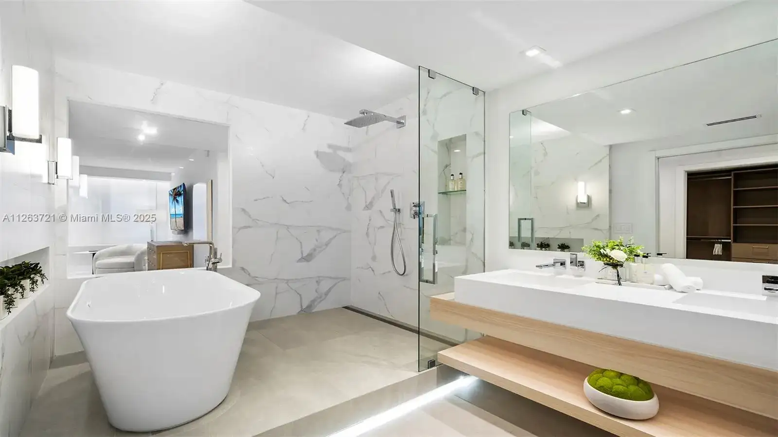 2301 Collins Ave # 641, Miami Beach FL 33139 photo 5