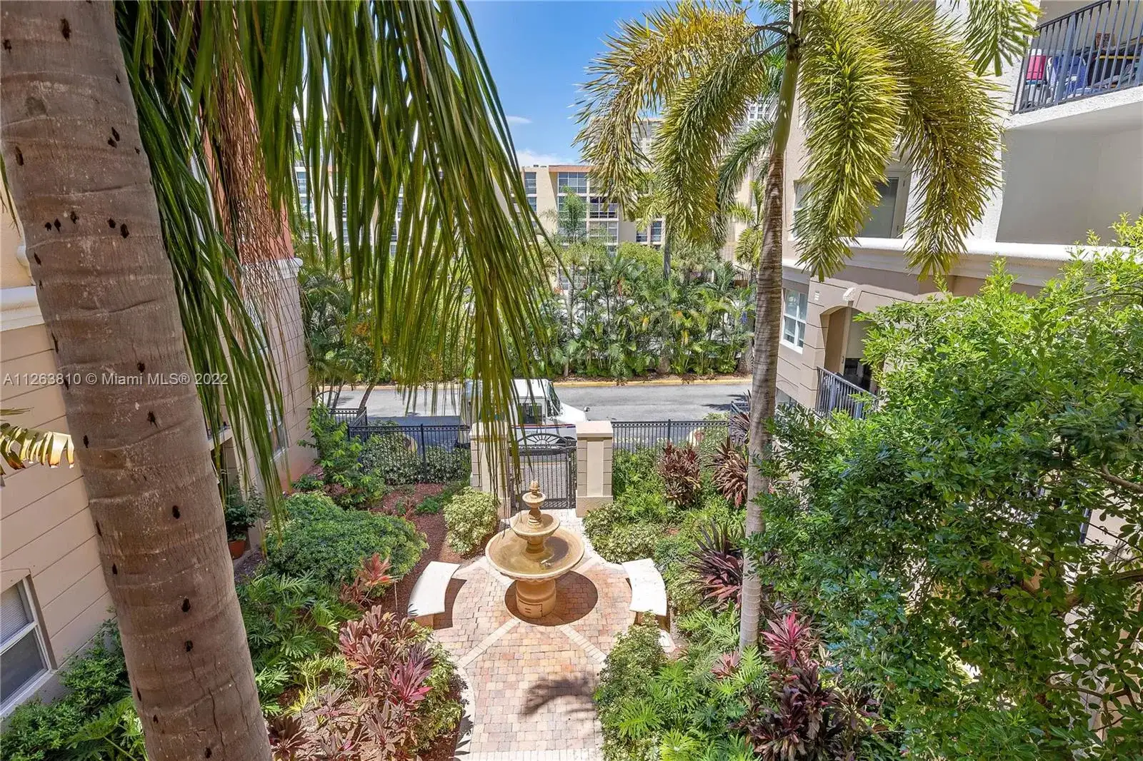 17125 N Bay Rd # 3301, Sunny Isles Beach FL 33160 photo 4