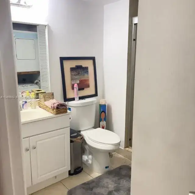 215 Lakeview Dr # 204, Weston FL 33326 photo 5