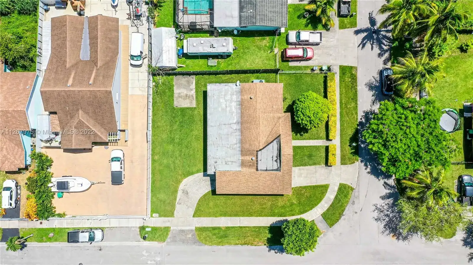 16035 SW 298th Ter, Homestead FL 33033 photo 2