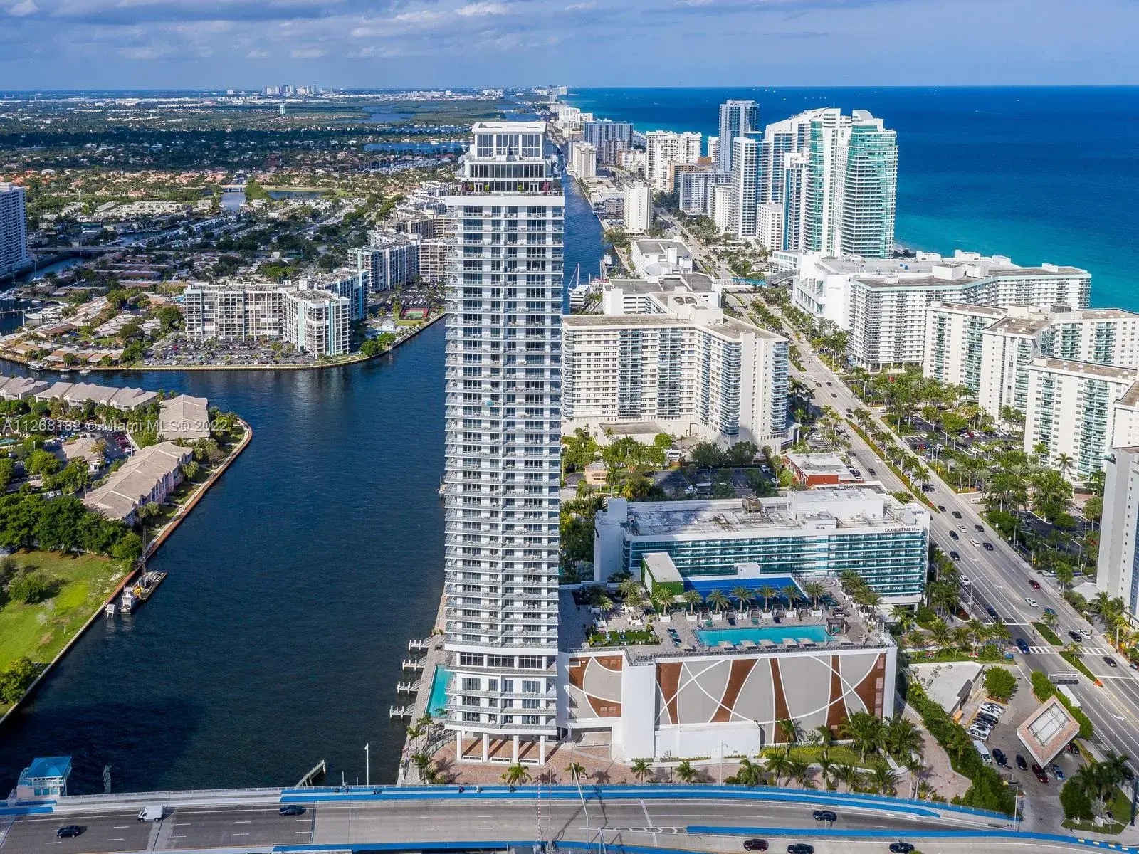 4010 S Ocean DR # 1404, Hollywood FL 33019