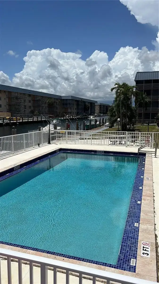 3750 NE 170th St # 109, North Miami Beach FL 33160 photo 3