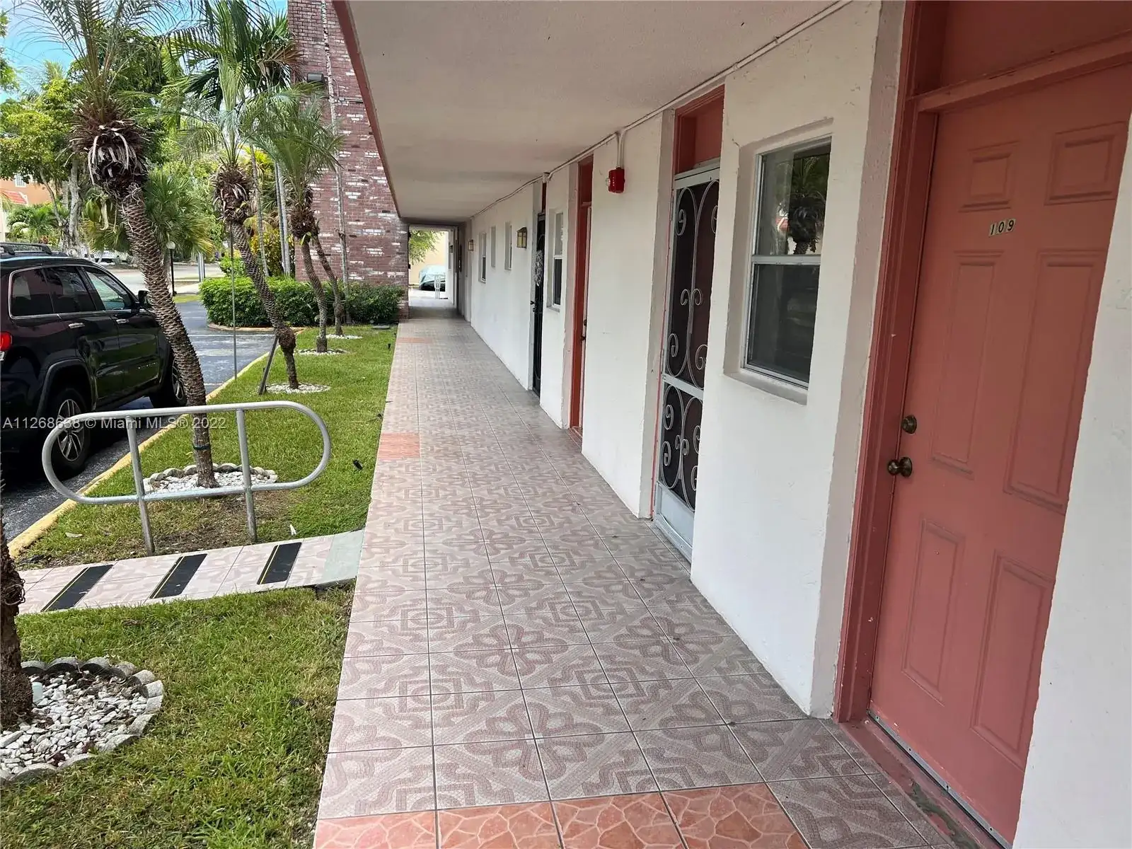 3750 NE 170th St # 109, North Miami Beach FL 33160 photo 5