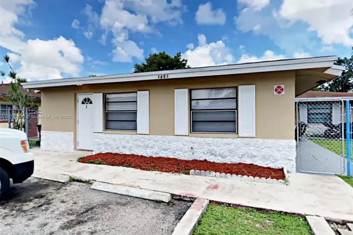 1451 NW 20th Ct, Fort Lauderdale FL 33311