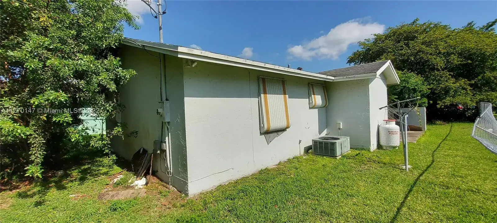435 NW 15th St, Florida City FL 33034 photo 2