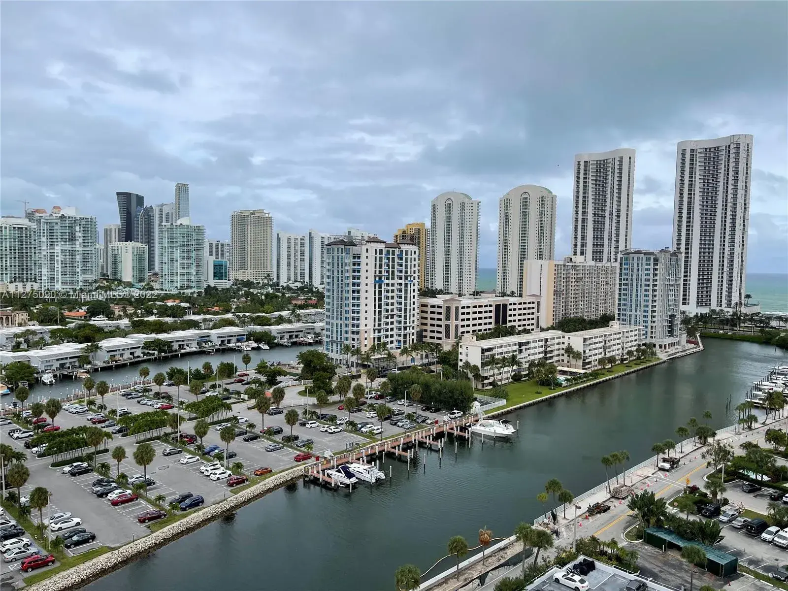 500 Bayview Dr # 1719, Sunny Isles Beach FL 33160