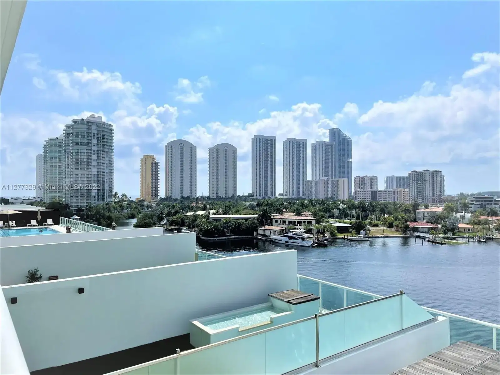 400 Sunny Isles Blvd # 704, Sunny Isles Beach FL 33160 photo 2